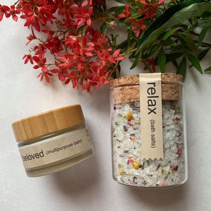 Christmas gifts - relax bath salts with beloved multipurpose balm